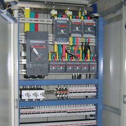 低壓動力柜 萬鑫機(jī)電設(shè)備公司解析現(xiàn)代工業(yè)動力中樞